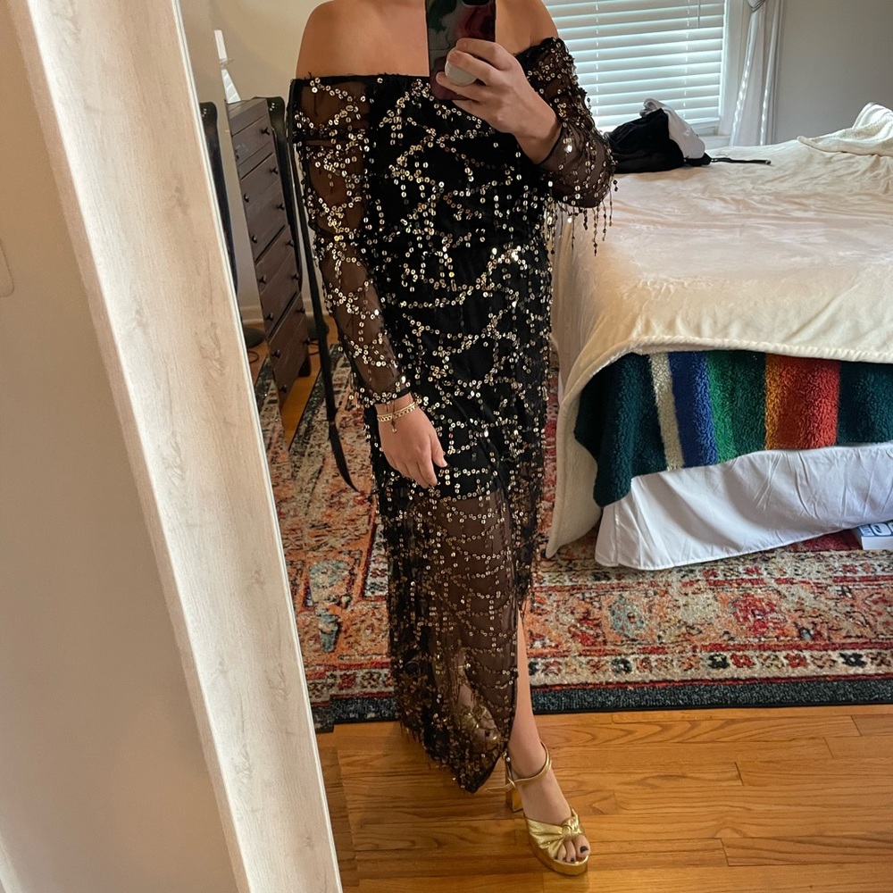 PrettyLittleThing black and gold evening dress. Never worn before (with tags on)